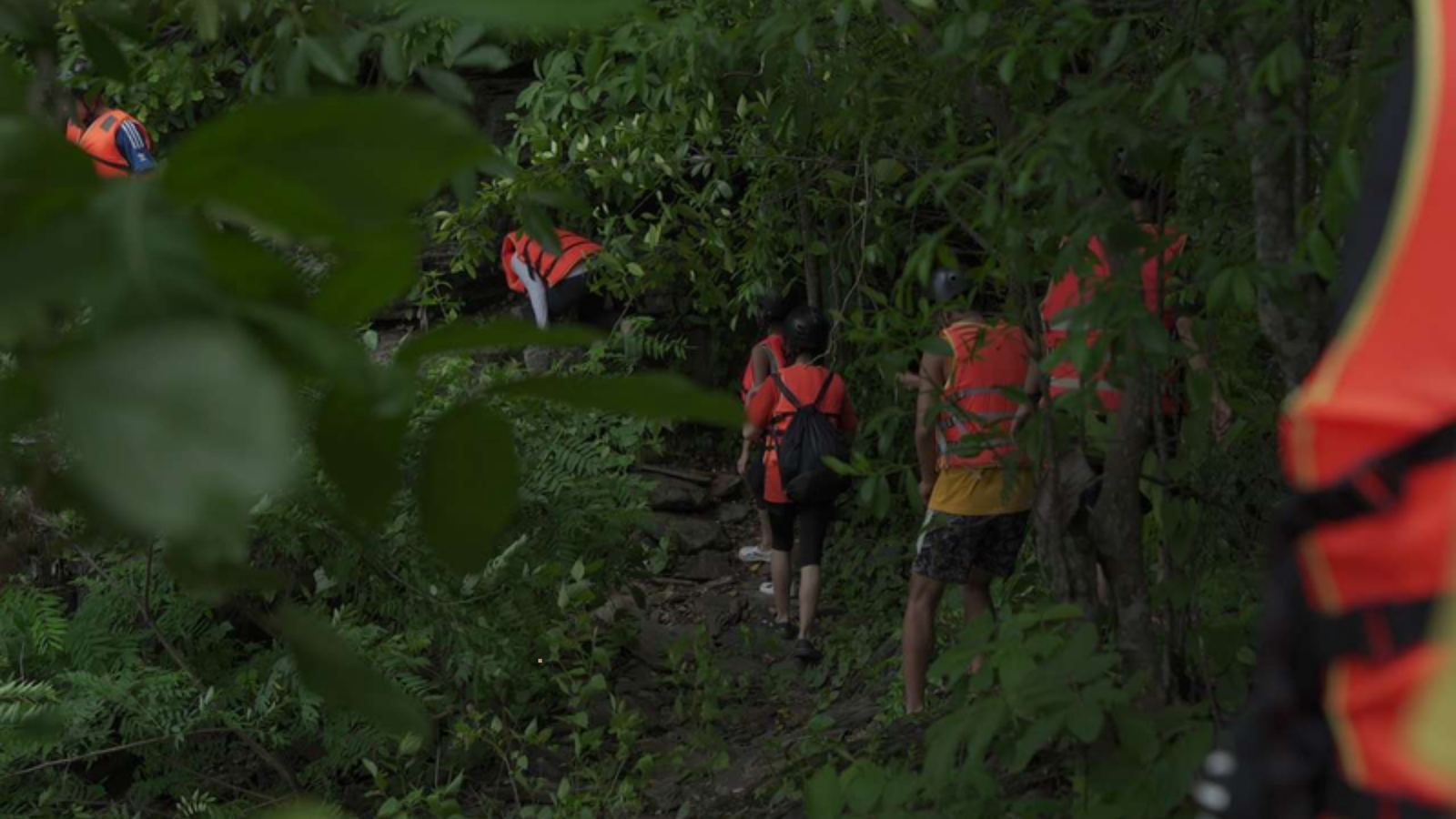 Thử Thách Vượt Thác Dray Nur – Gia Long: Đạp Xe, Trekking & Đi Bè (3)